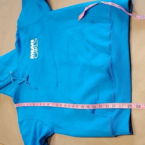 Original Paramount Mean Girls Movie Release Hoodie Size S, Exc. Cond. Like New - Picture 10 of 13